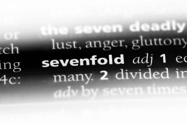 yedi kat tek kelimeyle bir sözlük. yedi kat kavramı.