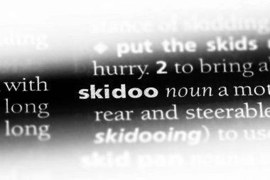 Skidoo Word'de bir sözlük. Skidoo kavramı.
