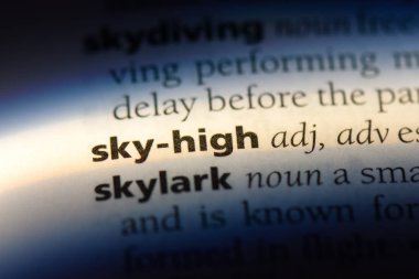 gökyüzü üst sözcük sözlüğe. gökyüzü yüksek kavram.