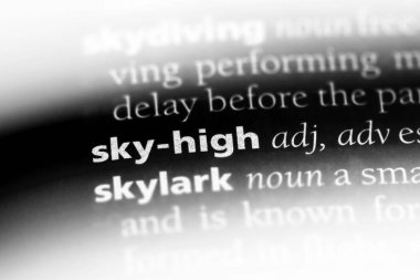 gökyüzü üst sözcük sözlüğe. gökyüzü yüksek kavram.