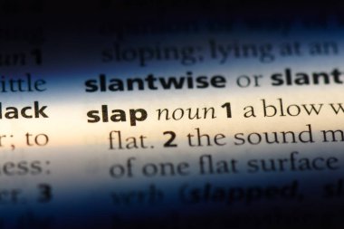 sözcük sözlükte tokat. tokat kavramı.