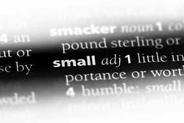 bir sözlüğü'ndeki küçük sözcüğü. küçük kavramı.