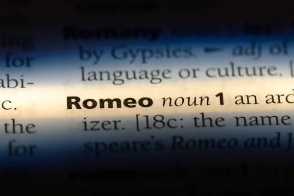 Cuvânt Romeo Într Dicţionar Conceptul Romeo — Fotografie, imagine de stoc