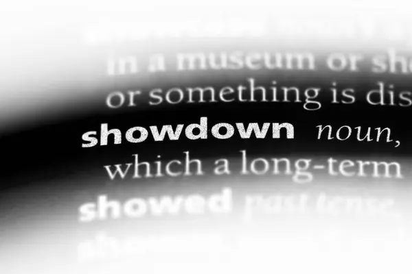 Showdown Słowo Słowniku Koncepcja Showdown — Zdjęcie stockowe