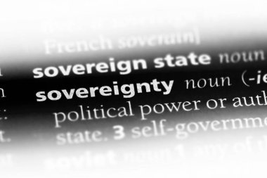 bir sözlüğü'ndeki egemenliği sözcüğü. Egemenlik kavramı.