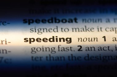 hız tek kelimeyle bir sözlük. hız kavramı.