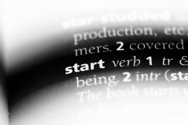 Word'ü bir sözlükte başlatın. konsept başlatmak.