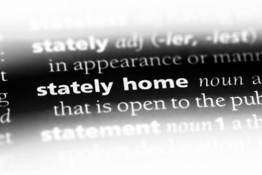 heybetli ev Word'de bir sözlük. heybetli ev kavramı.