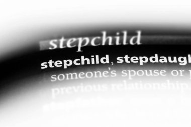 üvey çocuk olarak Word'de bir sözlük. üvey çocuk kavramı.