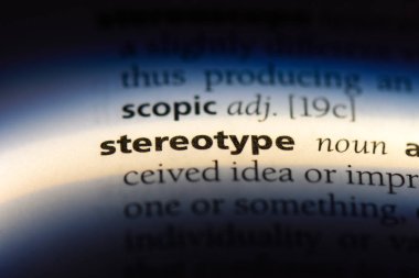 bir sözlüğü'ndeki klişe sözcüğü. klişe kavramı.