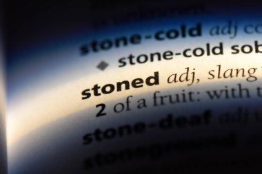 bir sözlüğü'ndeki sözcüğü uçmuş. Sarhoş kavramı.