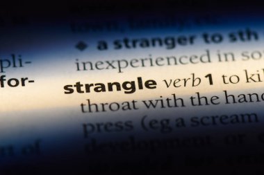 sözcük sözlüğe kendi ellerimle öldürürüm. kavram kendi ellerimle öldürürüm.