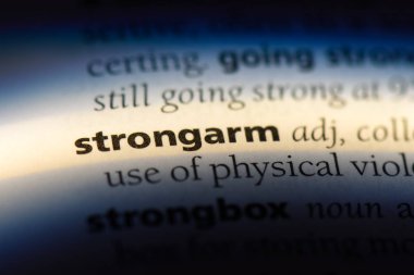 bir sözlüğü'ndeki anlamışsındır sözcüğü. zor kavramı.