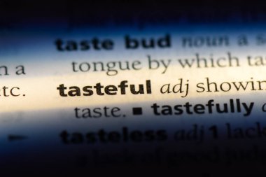 Tek kelimeyle zevkli bir sözlük. zevkli kavramı.