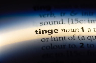 bir sözlüğü'ndeki sözcüğü rengi. belirti kavramı.