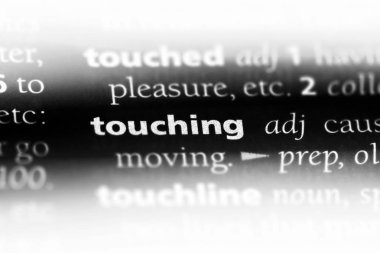 bir sözlüğü'ndeki sözcüğü dokunmadan. dokunaklı kavramı.