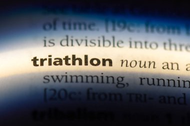 Triatlon Word'de bir sözlük. Triatlon kavramı.