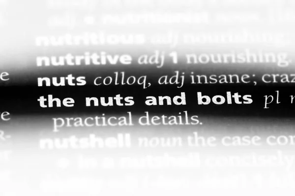 基本単語を辞書で ボルトとナットのコンセプト — ストック写真