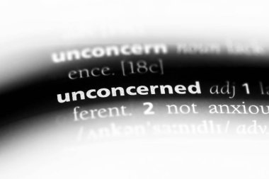 bir sözlüğü'ndeki umursamaz sözcüğü. umursamaz kavramı.