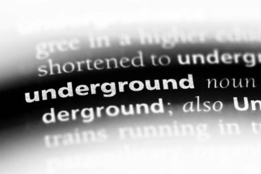 bir sözlüğü'ndeki yeraltı sözcüğü. yeraltı kavramı.