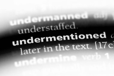 bir sözlüğü'ndeki mevkiye sözcüğü. mevkiye kavramı.