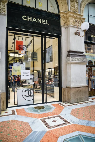Milan Italy September 2018 Chanel Store Milan Montenapoleone Area Fashion — Stock Photo, Image