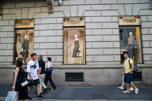 Milan Italy September 2018 Fendi Store Milan Montenapoleone Area Fashion — Stock Photo, Image