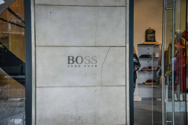 Milão Itália Setembro 2018 Hugo Boss Store Milan Área Montenapoleone — Fotografia de Stock