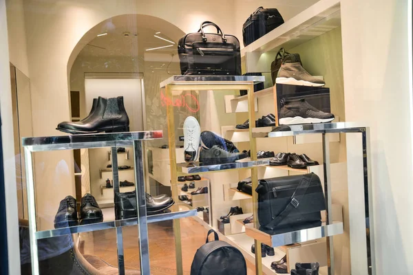 Milan Italië September 2018 Pollini Winkel Milaan Montenapoleone Gebied Fashion — Stockfoto