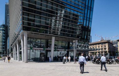 Milan, İtalya - 30 Haziran 2019: Bnl Paribas Ban Binasının Görünümü