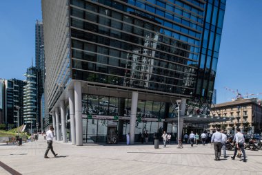 Milan, İtalya - 30 Haziran 2019: Bnl Paribas Ban Binasının Görünümü