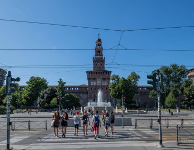 Milan, İtalya - 30 Haziran 2019: Sforza Kalesi - Castell