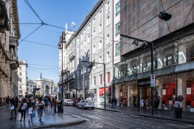 Milan, İtalya - 30 Haziran 2019: İtalyan Sokağı manzarası