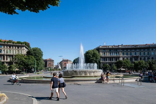 Milan, Italie - 30 juin 2019 : Vue de Piazza Castello — Photo