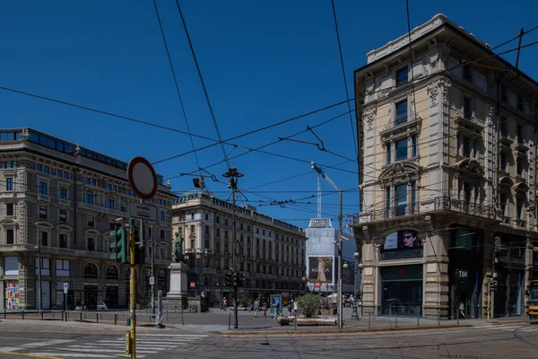 Milan, Italie - 30 juin 2019 : Vue de la Piazza Cordusio — Photo