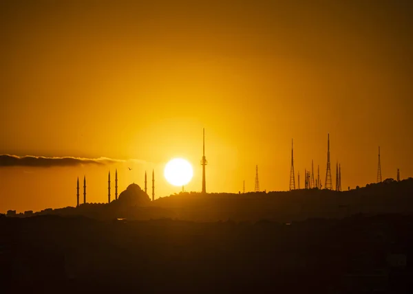 Sonnenaufgang Und Moschee Und Stadtsilhouette Istanbul — Stockfoto