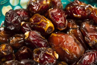  palmiye meyve bir plaka üzerinde kapatın