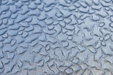 metal yüzey üzerinde su damlacıkları kadar kapatın