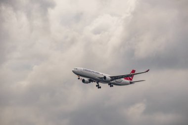 İstanbul, Türkiye-Kasım 17,2018.Turkish havayolları uçak havaalanına iniş