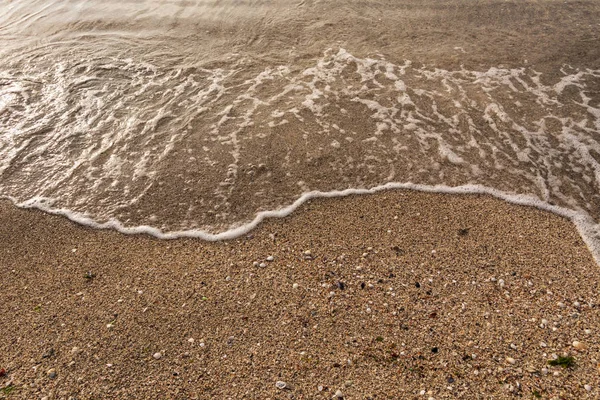 Deniz Kum Kıyı Dalgalar Ile — Stok fotoğraf