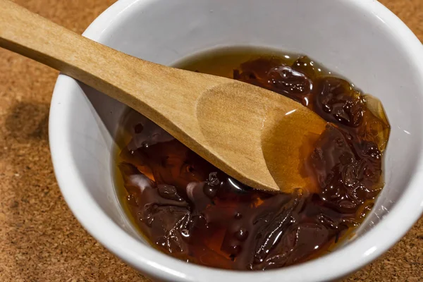 Piattino Con Marmellata Cucchiaio Legno — Foto Stock