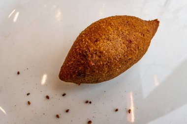  meze Türk et ve Kebap restoranlarda listesine içli köfte