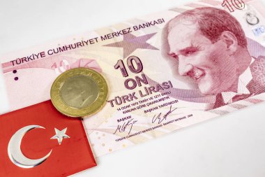 Türk para ve Türk bayrağı ile Türk banknot kapatın