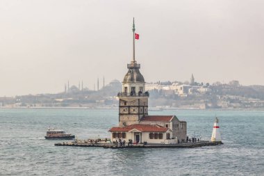 Üsküdar, istanbul, Türkiye-Mart 16,2019. istanbul boğaz ve şehir görünümünden insanlar ve turistler, kızlık Kulesi.