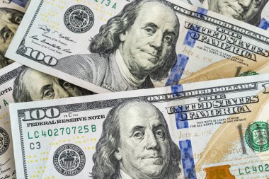  Dünya Ticaret ve ekonomik sistemin bir parçası olarak banknot dolar yığını