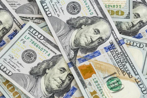  Dünya Ticaret ve ekonomik sistemin bir parçası olarak banknot dolar yığını