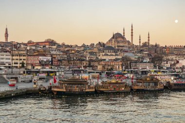 Eminönü, istanbul, Türkiye-Mart 22,2019. Cityscape ve eski şehir istanbul'dan sabahın erken saatlerinde görüntülemek