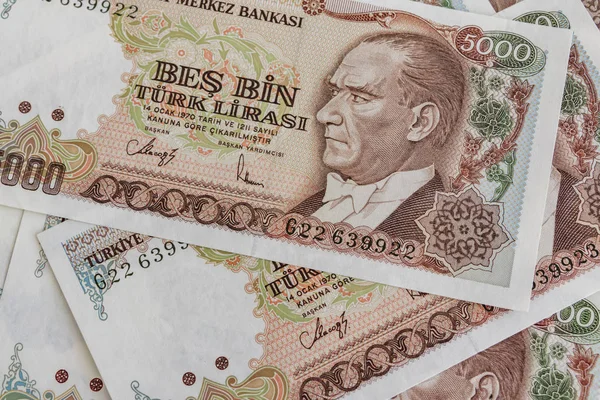 关闭旧的土耳其里拉钞票 — 图库照片