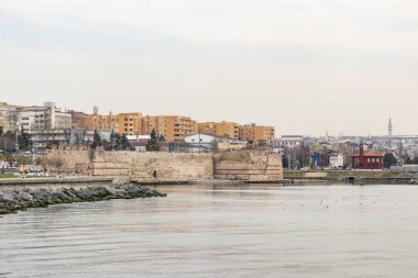 kocamustafapaşa,istanbul,türkiye-marrch 23,2019. şehir manzarası ve eski şehir ve binalar ile İstanbul Kocamustafapaşa'dan görünüm.