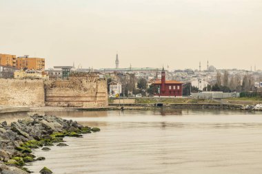 kocamustafapaşa,istanbul,türkiye-marrch 23,2019. şehir manzarası ve eski şehir ve binalar ile İstanbul Kocamustafapaşa'dan görünüm.